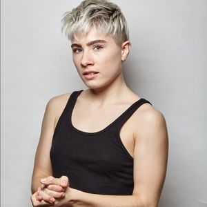 Meet your Posher, Anna